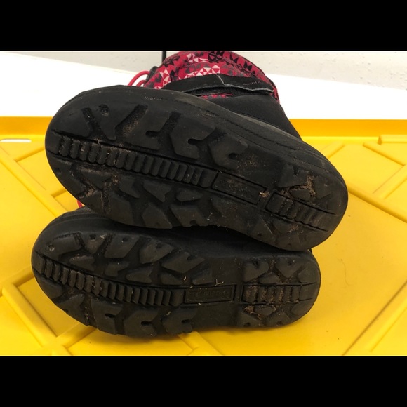 Columbia Girl’s Black/Pink Snow Boots Size 13 - Picture 10 of 10